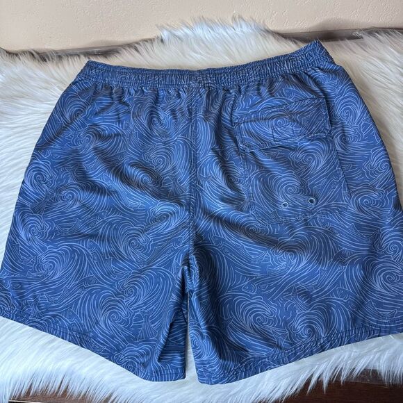 Vineyard Vines Men’s Trunks Shorts Size Large - Picture 2 of 8